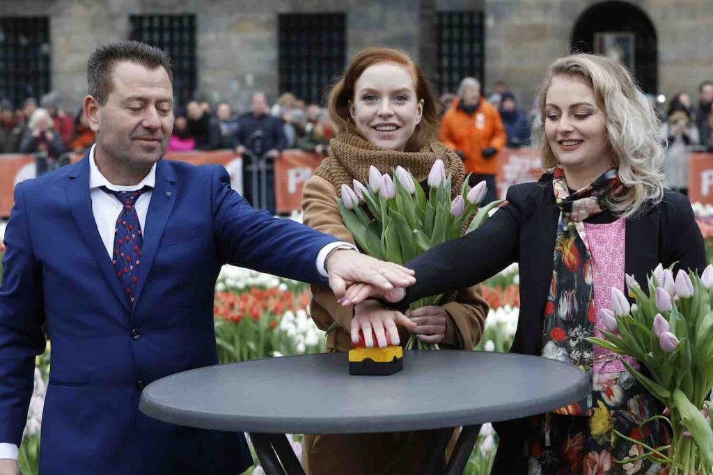 het startschot op de dam