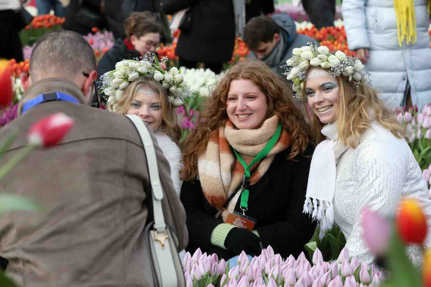 13e editie van feestdag van de tulp in Amsterdam