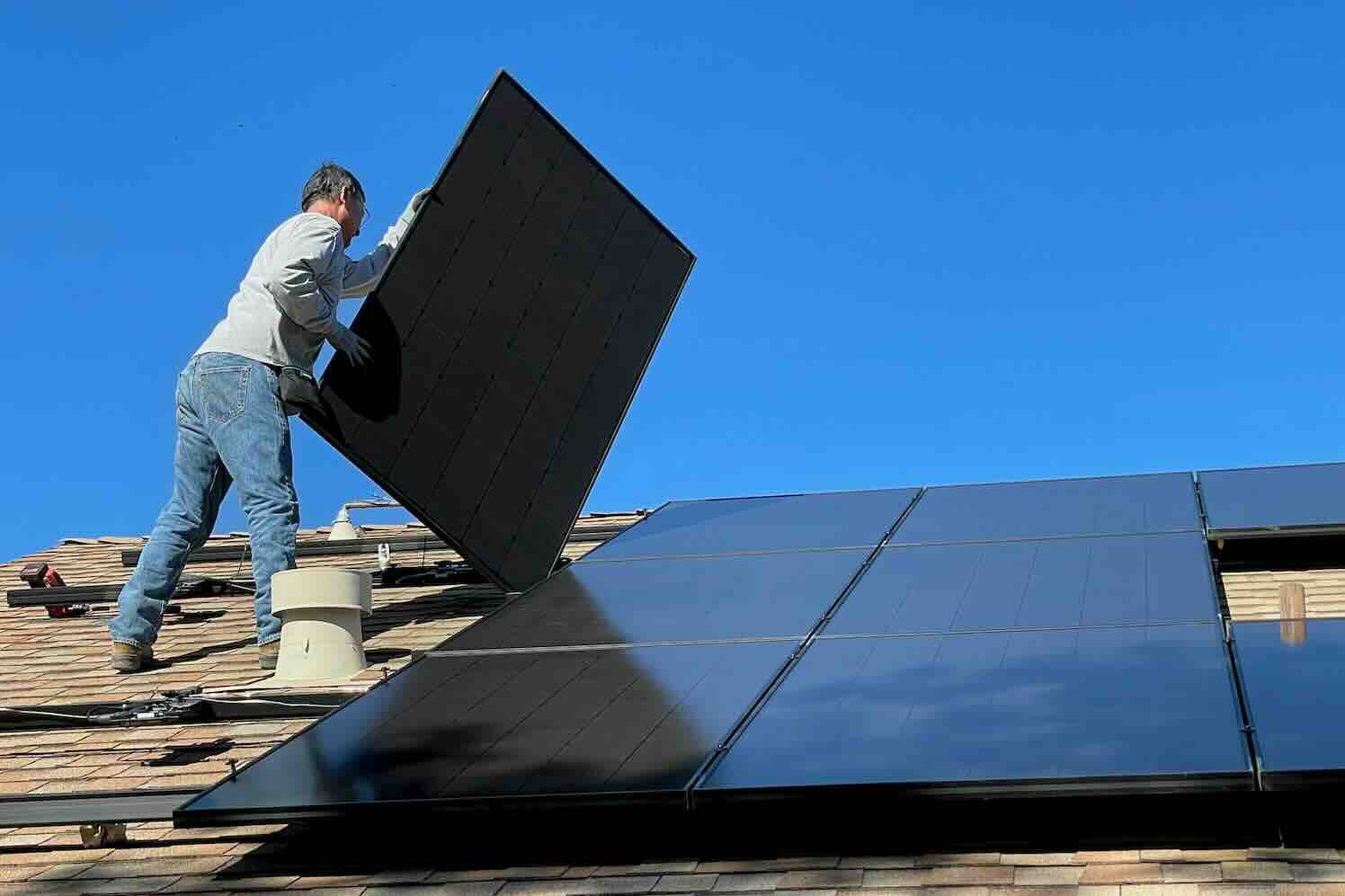 De rol van zonnepanelen monteurs in duurzame energie installatie