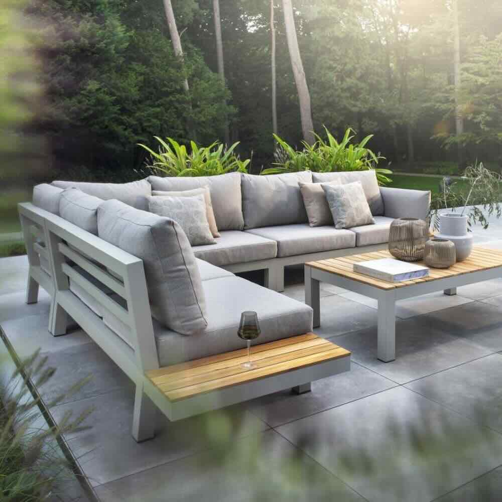 eiland-hoek-loungeset-xl-salix Buitenleven in stijl: de opmars van de loungeset in de tuin