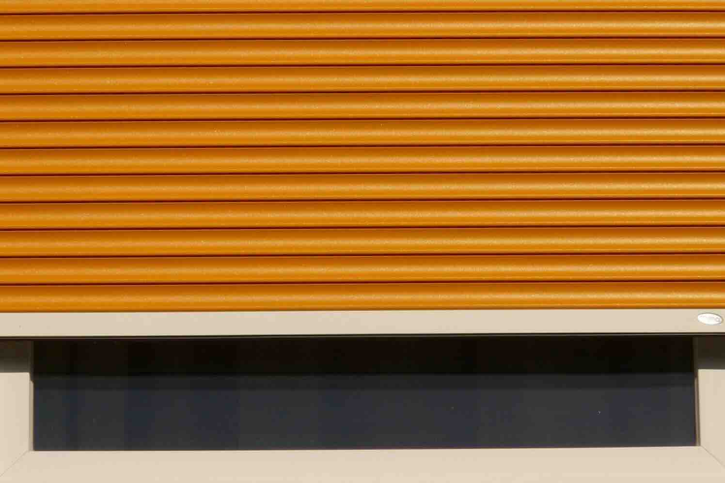 Duurzaam wonen: ontdek de voordelen van solar rolluiken