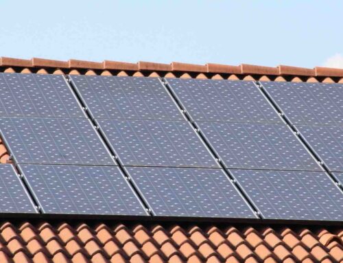 Slimme aansturing en dynamische energie voor plug-in batterijen